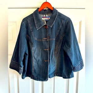 SWAK vintage Women’s denim jacket. Size 18/20 W